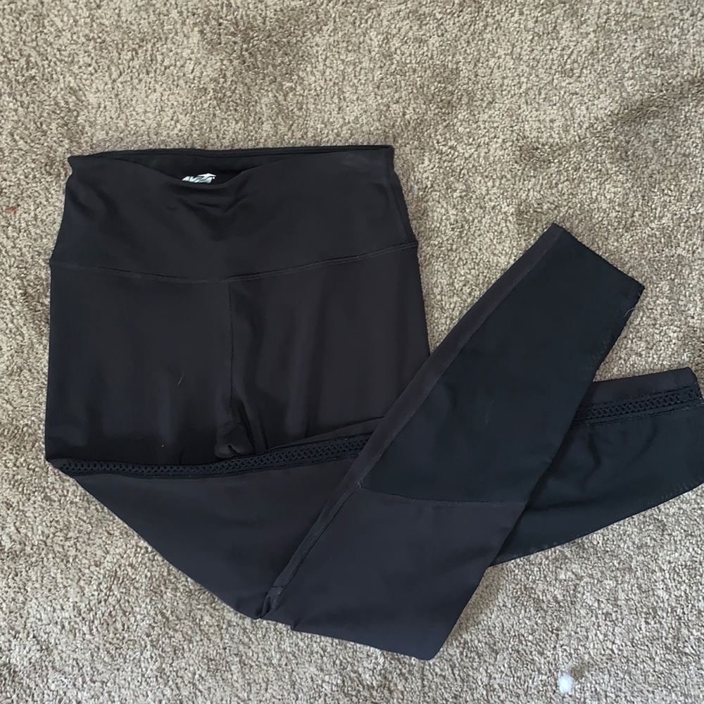 Black workout leggings